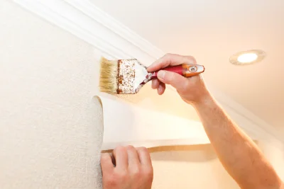 Pose de papier peint à Sambin — revêtements muraux et toiles de verre